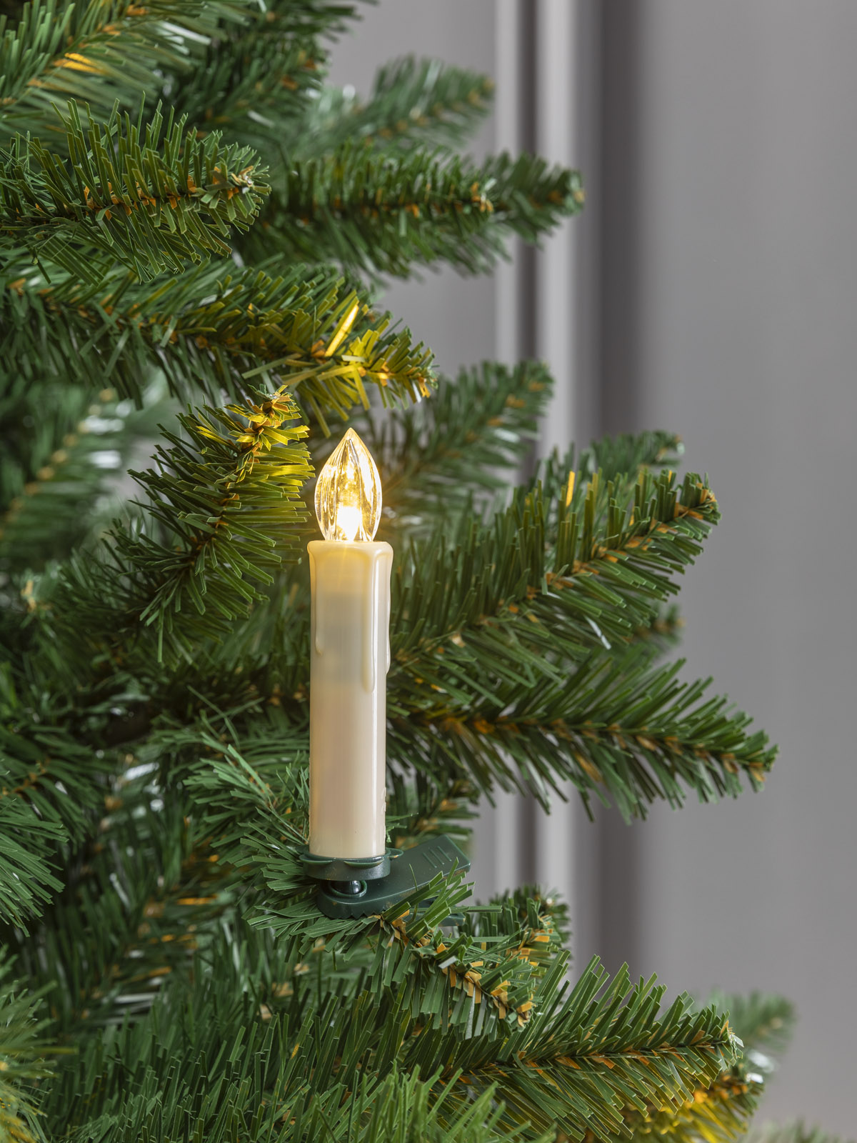 Künstlicher Weihnachtsbaum 120 cm "Lappland" (mit LED Lichterkette)