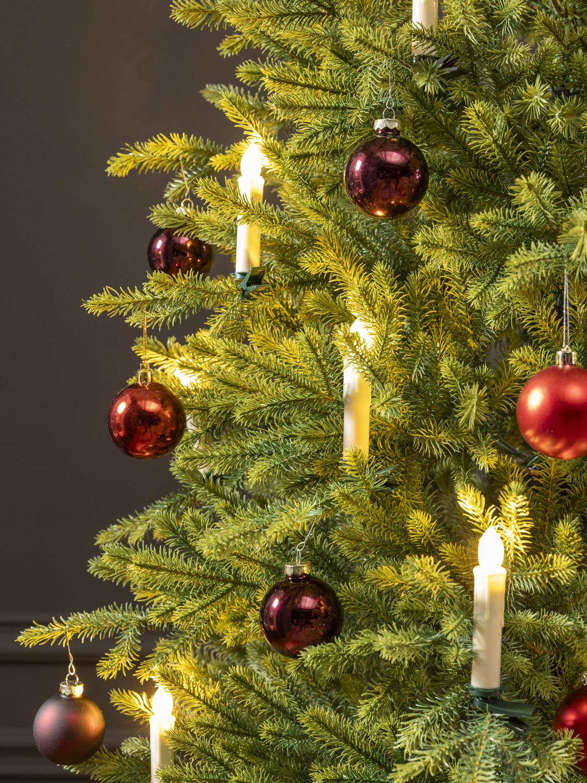 Künstlicher Weihnachtsbaum 120 cm "Norwegen" (mit LED Lichterkette)