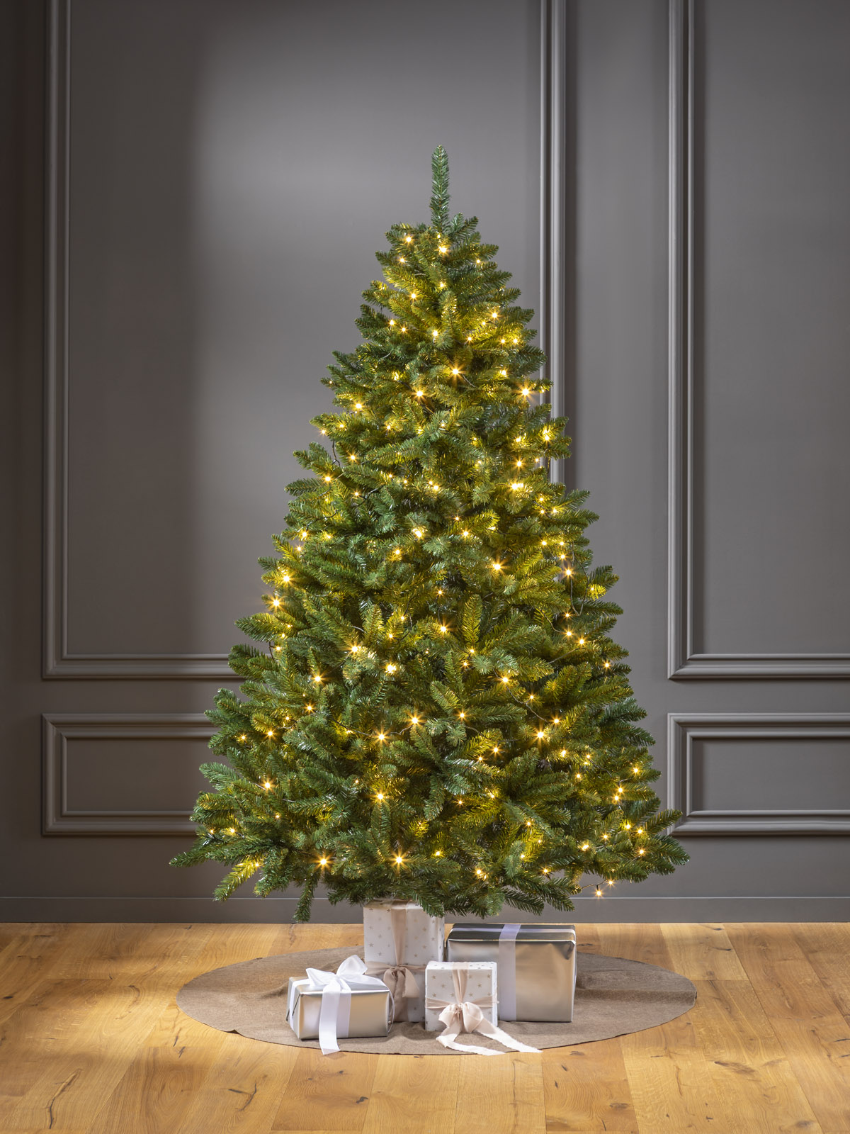 Künstlicher Weihnachtsbaum 120 cm "Lappland" (mit LED Lichterkette)